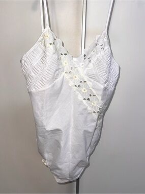 Vintage White cotton Floral Lace Trim Satin Chemise Bodysuit by Formfit Rogers
